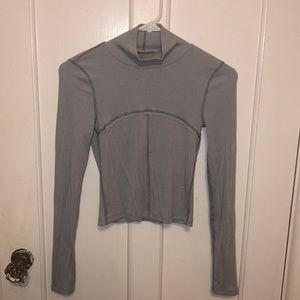 ARITZIA wildfred free long sleeve NWOT